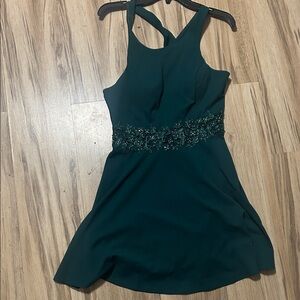 Elegant Green Sleeveless Dress